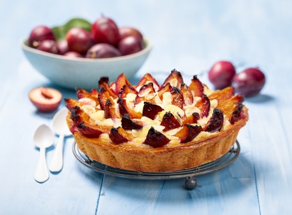 Migdałowa tarta ze śliwkami